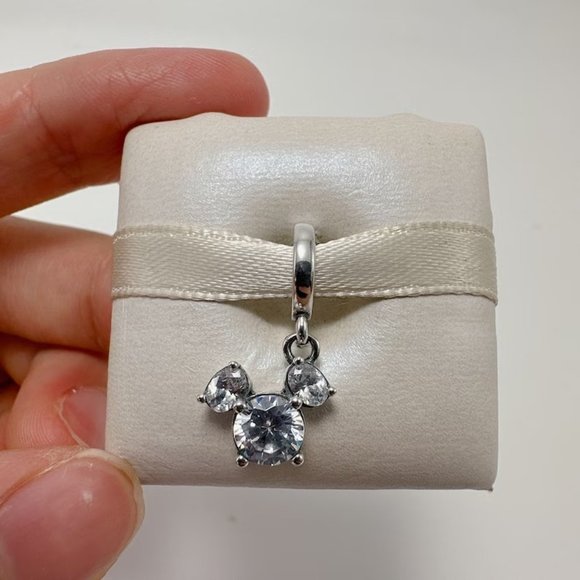 Pandora Disney Mickey Mouse Sparkling Head Silhouette Dangle Charm - Picture 1 of 4